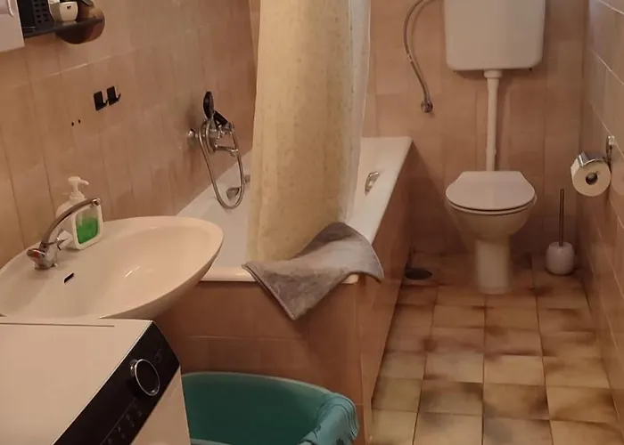 5 Srca Apartment Stanici